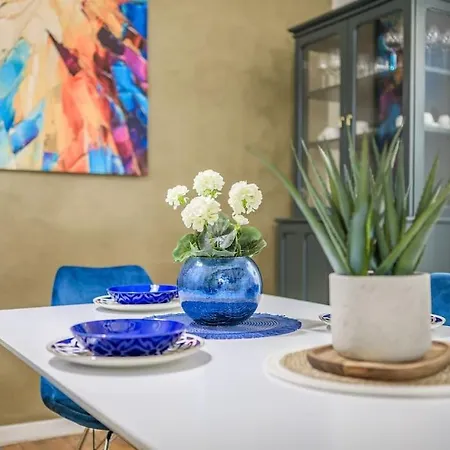 Duse Theatre Loft Апартаменты *