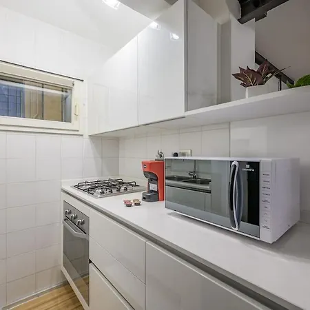Duse Theatre Loft * Болонья
